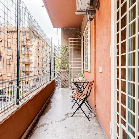 아파트 Bdc - Vatican Charming Apt